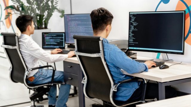 Victoria Invests in Deep-Tech Commercial