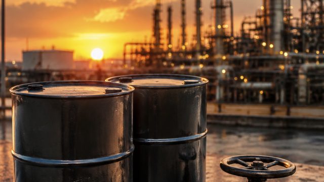 US Eases Restrictions on Iranian Oil: Implications and Industry Impact