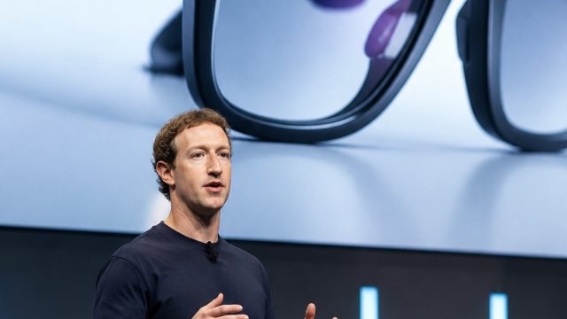 Meta Unveils Affordable Smart Glasses, Empowering Everyday Users