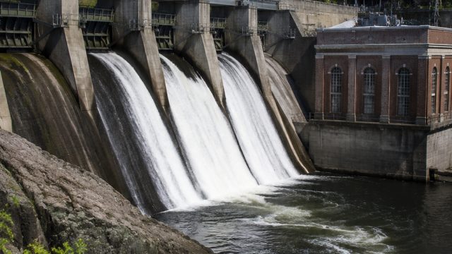 New England's Hydropower Initiative: Pro